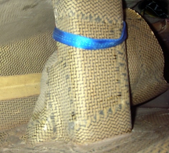 Installed kneecup - interior detail